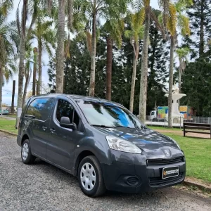 Peugeot Partner ( FURGÓN LARGO )