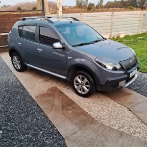 RENAULT SANDERO STEPWAY AÑO 2013