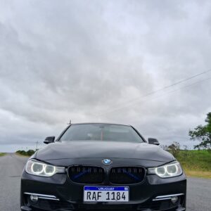 BMW 328i LUXURY